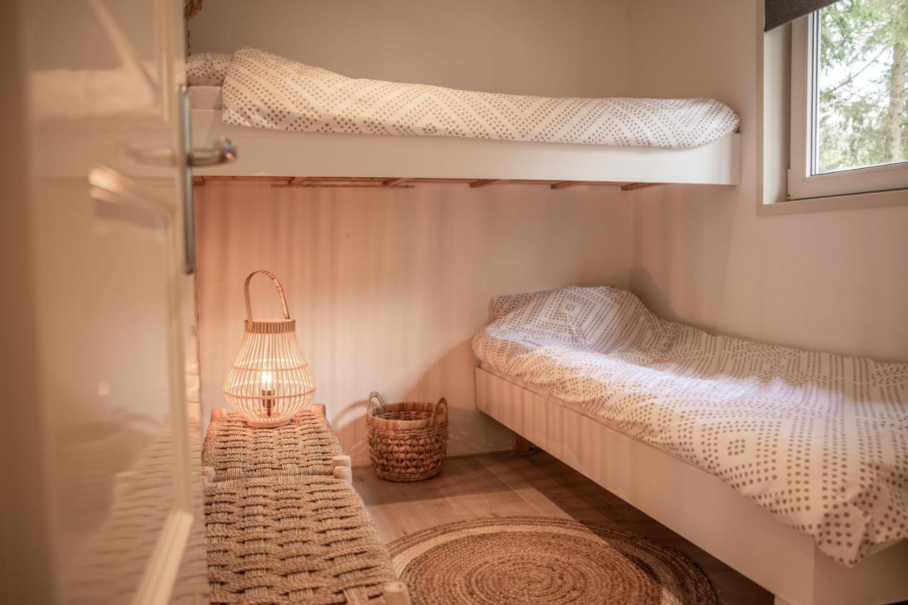 Stayatsas Tiny House Julia In De Bossen Op De Veluwe! Эпе Экстерьер фото
